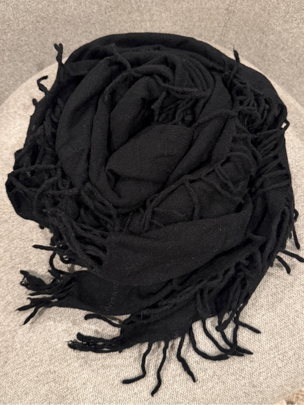 Chan Luu 100% CASHMERE SCARF - Black